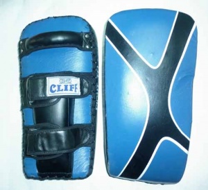 Заказать Макивара Cliff Fight to live ULI-3065 в Спорткомплекте с доставкой и недорого!