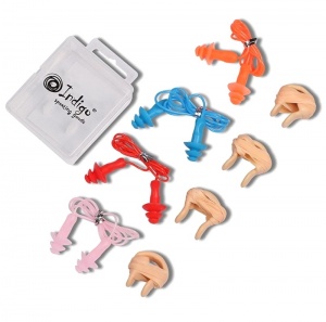 Заказать Набор для плавания INDIGO 20W зажим + беруши в контейнере в Спорткомплекте с доставкой и недорого! Заказать Набор для плавания INDIGO 20W зажим + беруши в контейнере в Спорткомплекте с доставкой и недорого!