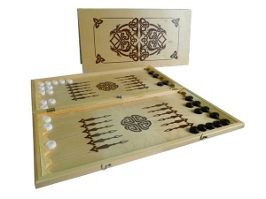 Заказать Нарды большие Ладья-С Н-4 с пластмассовыми фишками в Спорткомплекте с доставкой и недорого! Заказать Нарды большие Ладья-С Н-4 с пластмассовыми фишками в Спорткомплекте с доставкой и недорого!