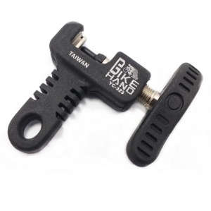 Заказать Выжимка цепи Bike Hand YC-323 в Спорткомплекте с доставкой и недорого! Заказать Выжимка цепи Bike Hand YC-323 в Спорткомплекте с доставкой и недорого!