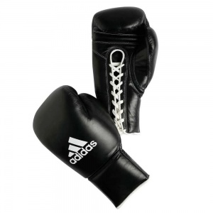 Заказать Перчатки боксерские Adidas Classic на шнуровке в Спорткомплекте с доставкой и недорого!